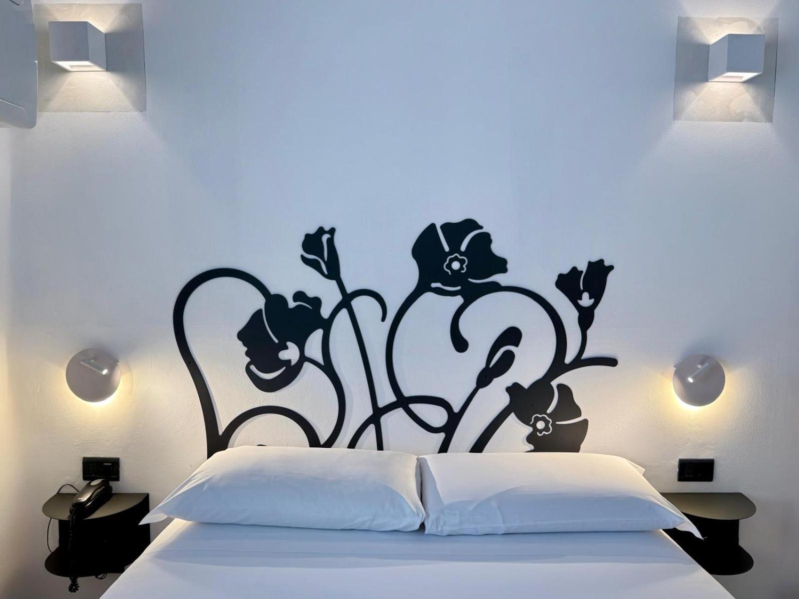 Hotel Europa Варезе Экстерьер фото
